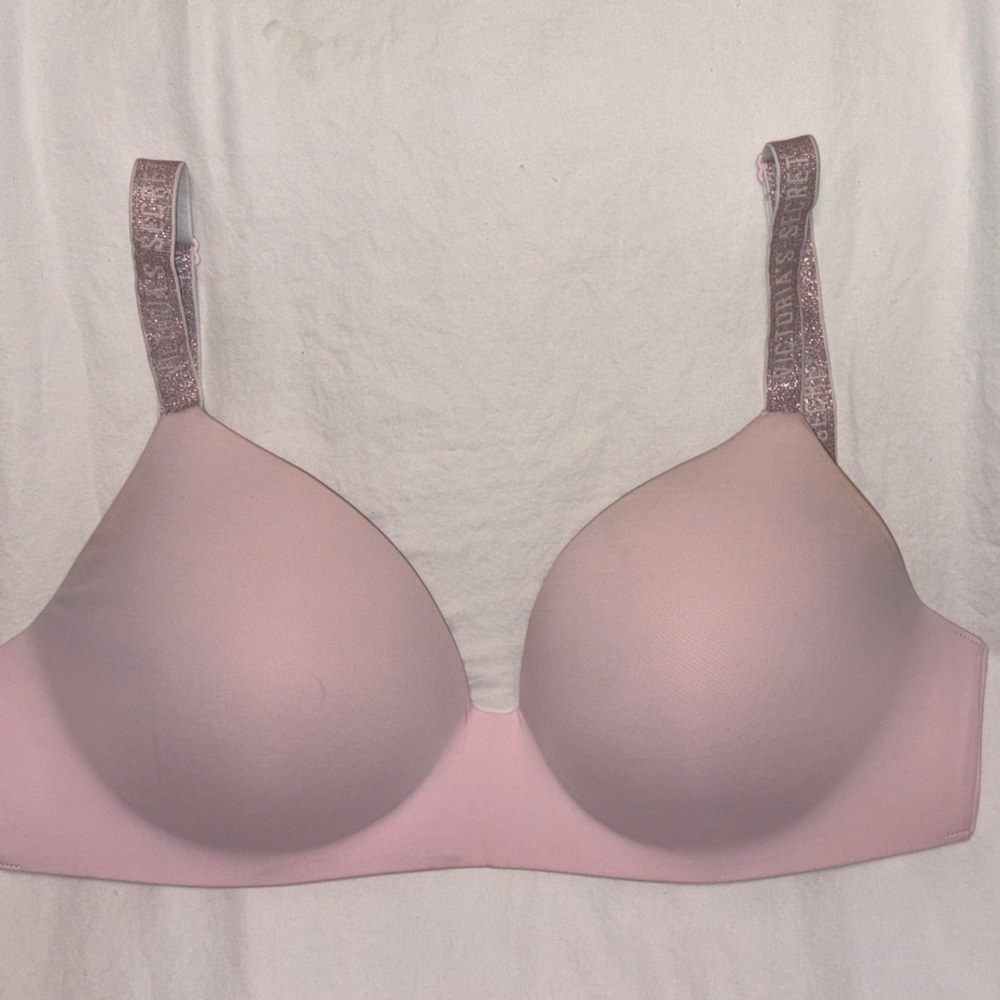 Victoria's Secret Blush Pink Bra
